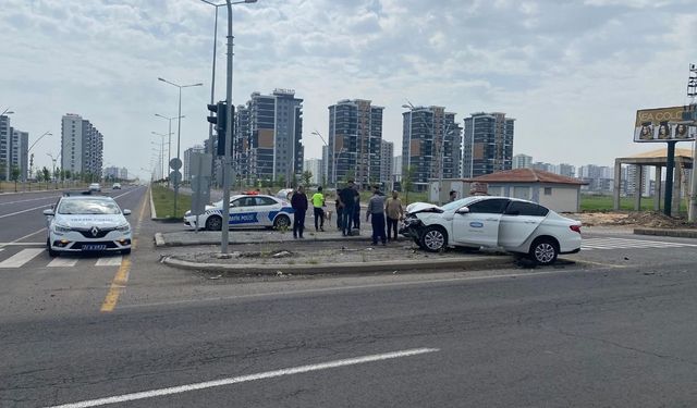 Diyarbakır’daki feci kazada 1 kişi yaralandı