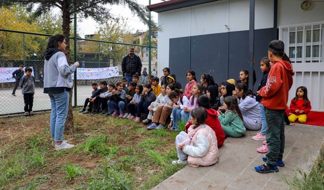 Diyarbakır’da çocuklara ‘hakları’ öğretildi