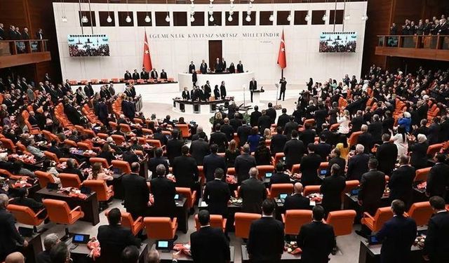 Meclis Genel Kurulu'nda "jın jiyan azadi" tartışması