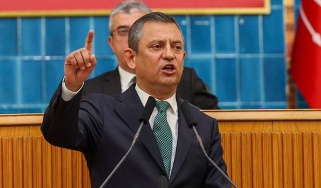 Özgür Özel'den kayyum tepkisi: Gitmekte olan iktidarın son çırpınışları