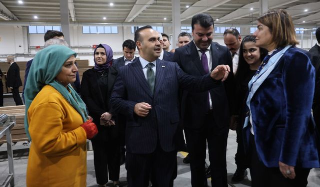 Sanayi Bakanı Kacır: Diyarbakır’ı 7 bölgesel merkezden biri olarak belirledik