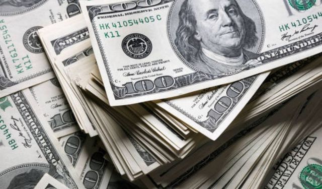 Piyasalar hareketlendi; Dolar ve Euro güne nasıl başladı?