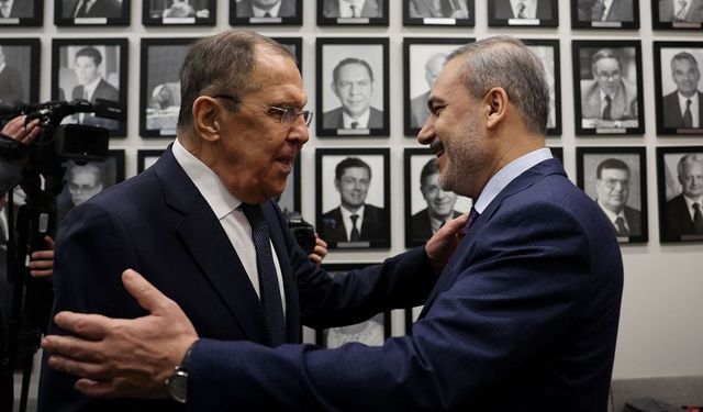 Dışişleri Bakanı Fidan, Rusya Dışişleri Bakanı Lavrov’la ‘Suriye’yi görüştü