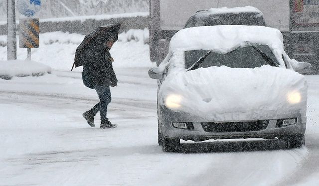 Diyarbakır’a kar yağışı için meteoroloji saat verdi!