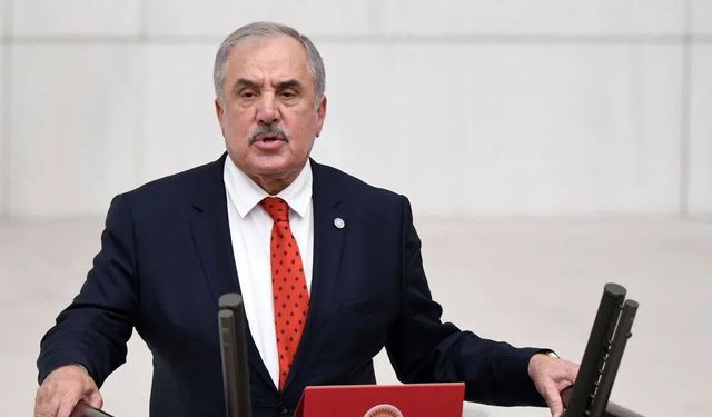 Diyarbakırlı eski bakan Ensarioğlu’nun yeni partisi belli oldu