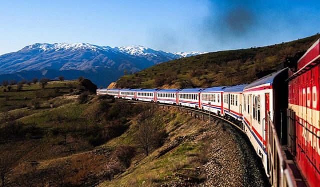 Ankara'dan Diyarbakır'a 'Barış Treni'