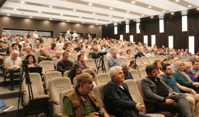 Barış Forumu: Kürt sorununun çözümünde yol haritası olmalı