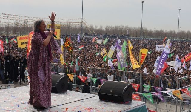İstanbul Newrozu’nda konuşan Kışanak: Adım atma sırası Ankara’da