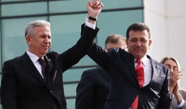 Mansur Yavaş, bu fotoğrafı paylaşarak: “Ekrem Başkanımıza yapılan..”