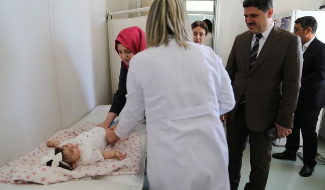 Diyarbakır'da ‘altı bileşenli karma aşı’ uygulaması başladı