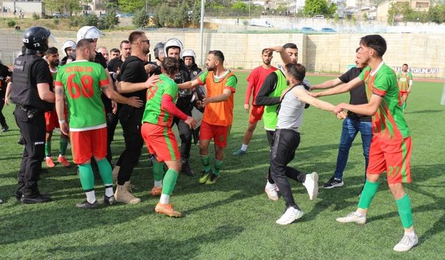 Cizre ile Silopi kavgaya tutuştu: Ortalık karıştı!
