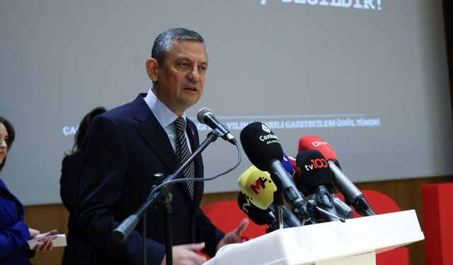 Özgür Özel, PKK'nin kararına dair yazılı açıklama yaptı