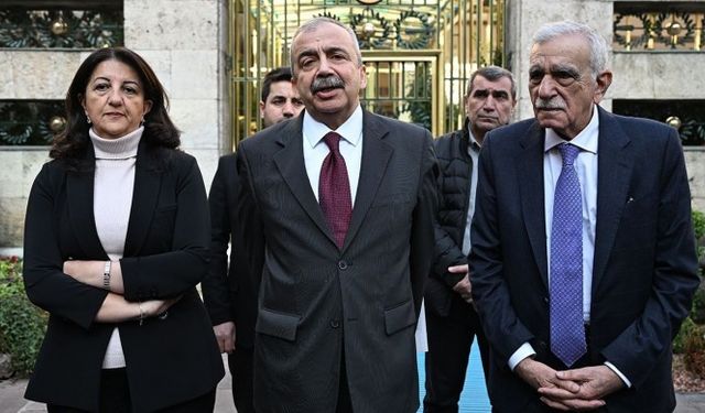 Ahmet Türk’ten duygulandıran  mesaj: Bir değil çok eksildik