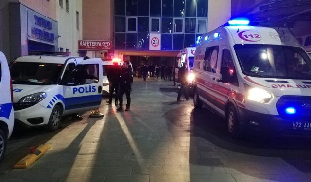 Batman’da 40 öğrenci zehirlenme şüphesiyle hastaneye kaldırıldı