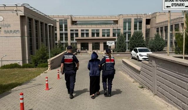 Batman'da 30 suçtan aranan kadın yakalandı