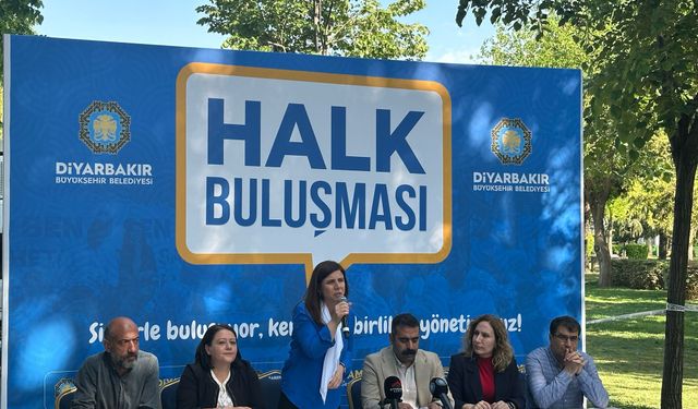 Diyarbakır Eş Başkanları, 'Halk Buluşması'nda vatandaşları dinledi