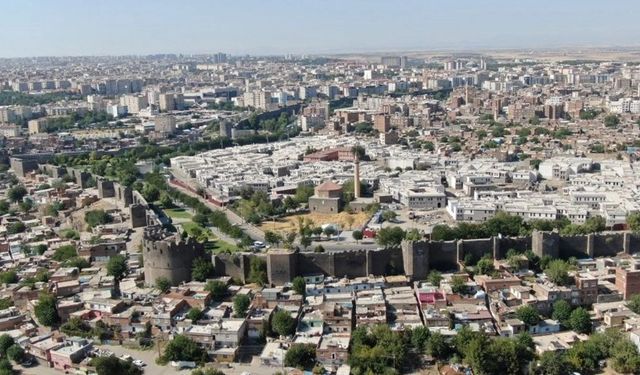 Diyarbakır’da 3 bin ev ziyareti ve 16 bin kişiye mektup