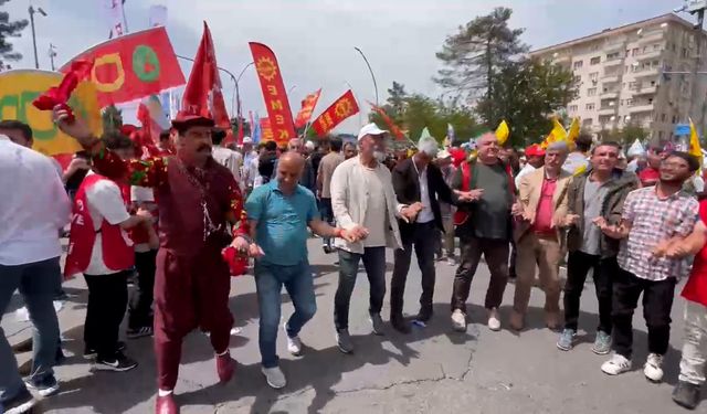 Diyarbakır’daki 1 Mayıs kutlamasından renkli görüntüler