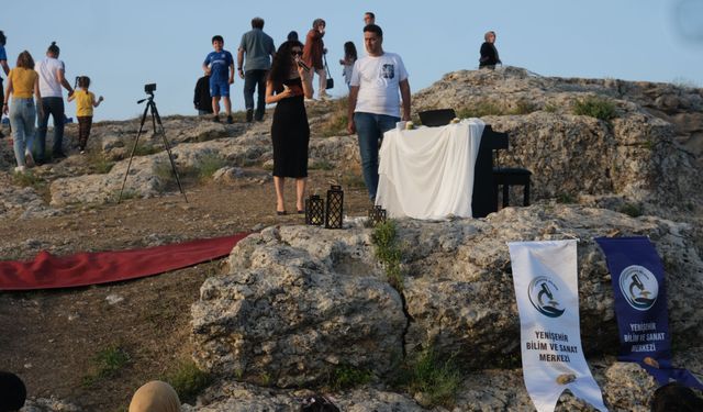 Diyarbakır’da yıldızların altında bilim ve sanatı buluşturdular