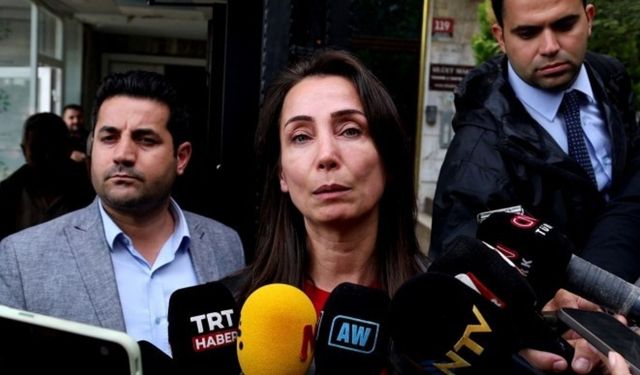 Tülay Hatimoğulları: Demokratik Cumhuriyetin yolu açılmıştır