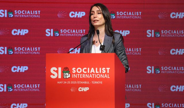 Hatimoğulları Sosyalist Enternasyonal’de konuştu:  “Barış mücadelesini birlikte örgütlemeyi teklif ediyoruz”