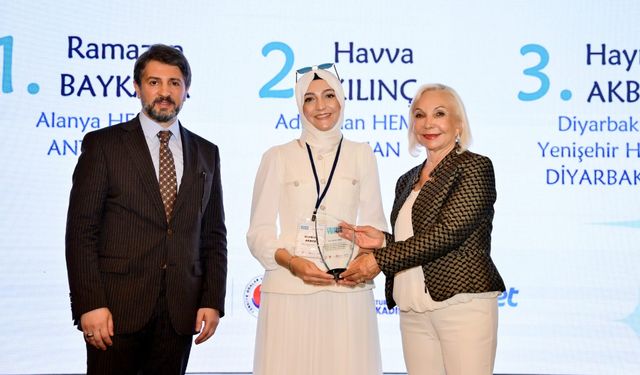 Diyarbakır’daki eğitimci Türkiye 3’üncüsü oldu