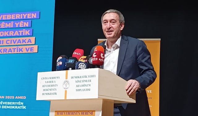 Bakırhan Diyarbakır'da konuştu: Kayyumlar derhal geri çekilmeli