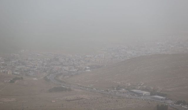 Mardin'de toz taşınımı hayatı olumsuz etkiliyor!