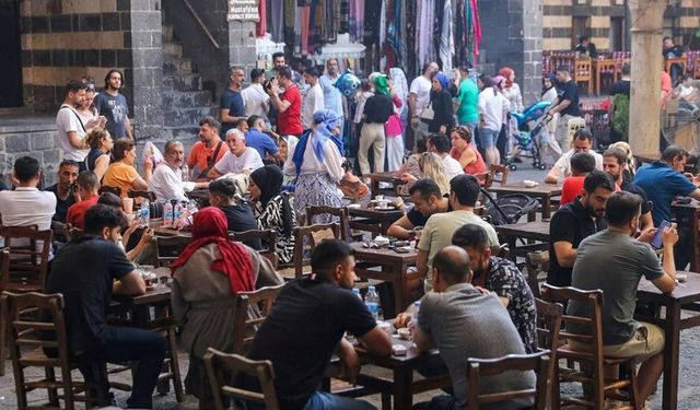 Turistler Diyarbakır gezi rotasına nereden başlar?
