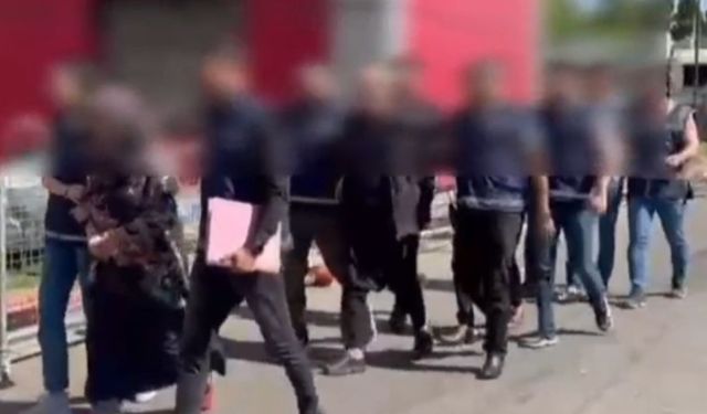 25 yaşındaki kızını boğan anne tutuklandı