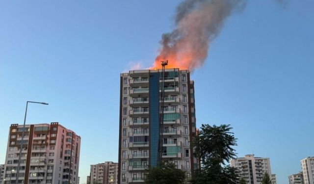 SON DAKİKA: Diyarbakır'daki bina yangınıyla ilgili 1 kişi daha tutuklandı