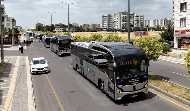 Diyarbakır'da VIP otobüsleri kafa karıştırdı