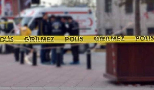 Bahçede otururken kurşun yağmuruna tutuldular: 2 yaralı