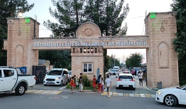 Batman’da defin krizi! Mezarlık müdürü ve çalışanlar görevden alındı