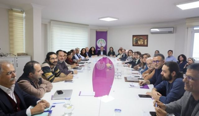 DEM Parti MYK, yol haritası için toplandı