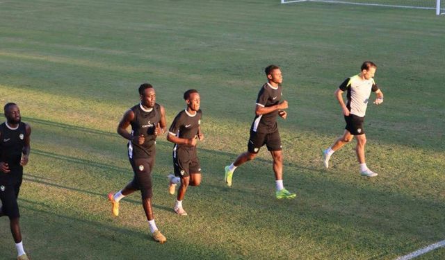 Amedspor’da Kouyate, ilk idmanına çıktı