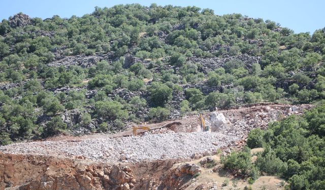 Diyarbakır’a kötü haber: Tarihi mağarada çökme iddiası