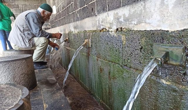 Diyarbakır’da Hz. Süleyman ziyaretçi akınına uğruyor