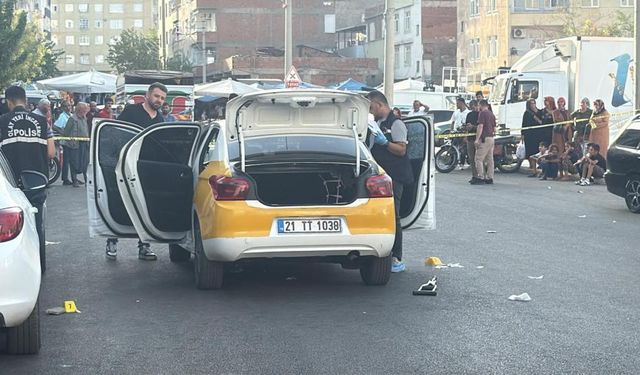 Diyarbakır’da tartıştığı eşinden kaçan kadın ve saldırgan hayatını kaybetti