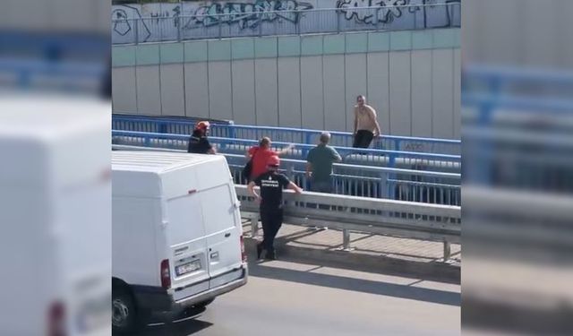 İntihar için üst geçide çıktı, trafik kilitlendi
