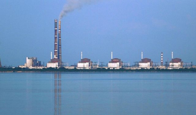 Ukrayna- Zaporijya'da nükleer santrali vuruldu!
