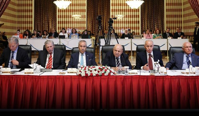 TBMM eski Başkanı Arınç; Umut hakkı mutlaka uygulanmalı