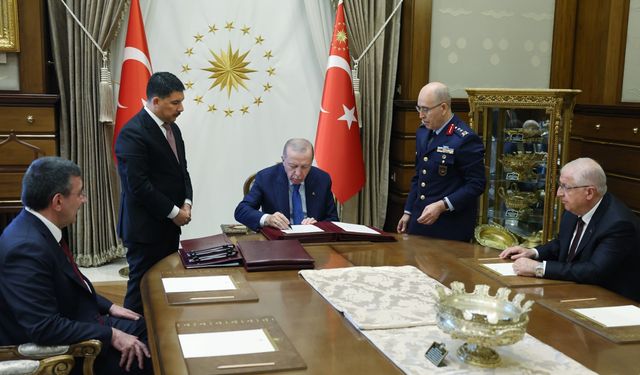 YAŞ kararları: 29 general ve 478 albayın görev süresi uzatıldı