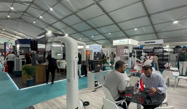 Diyarbakır’da dev sağlık buluşması sürüyor