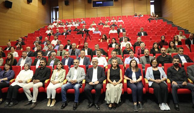 Güneydoğu'daki belediyelerden ortak talep: Belediyeler iade edilmeli