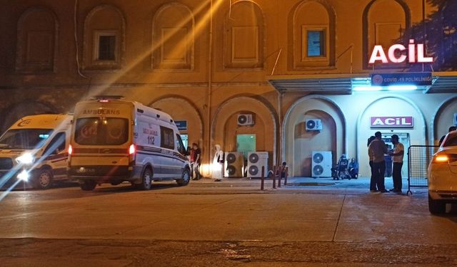 Mardin'de kocası tarafından bıçaklanan kadın kendini dışarı atarak yardım istedi