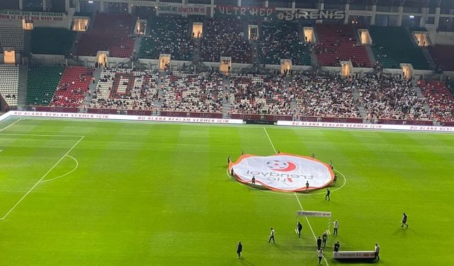 Amedspor – Keçiörengücü maçında Selahattin Demirtaş sesleri