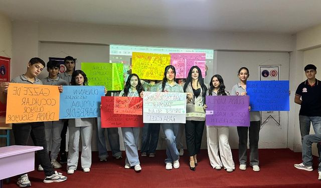 Diyarbakır'da kolej öğrencilerinden Filistin’e destek