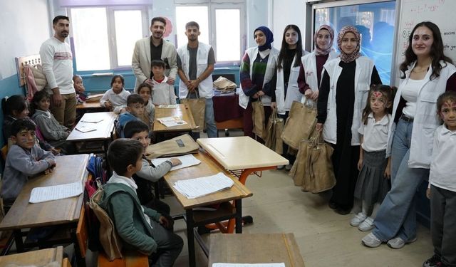 Eğil Belediyesi’nden sağlık taraması ve eğitim etkinliği