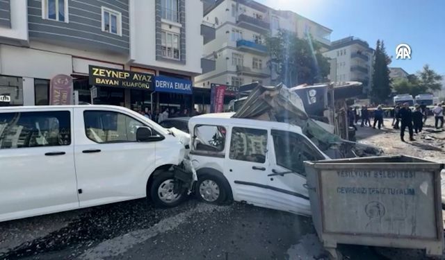 Malatya savaş alanına döndü; 15 araç pert oldu, 3 kişi yaralandı